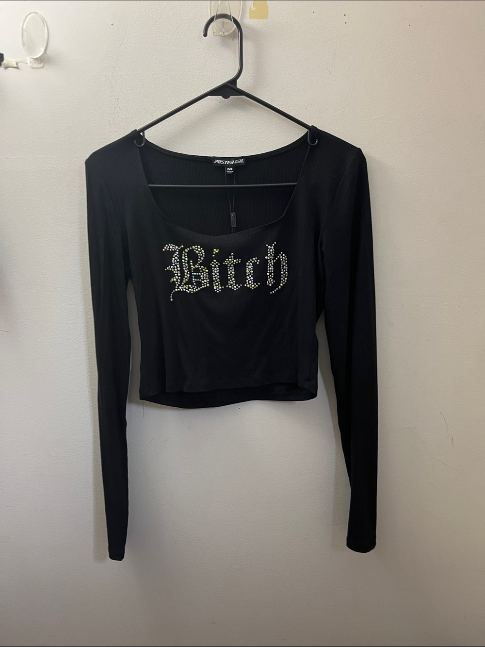 ✨BNWT Poster Girl x Dolls Kill “B!tch” Bedazzled Long Sleeve Crop Top!Sz Md!✨